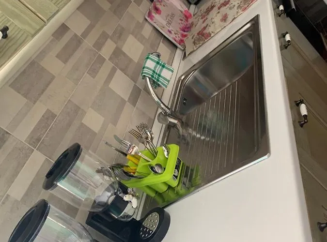 La Pagliara Bed & Breakfast *